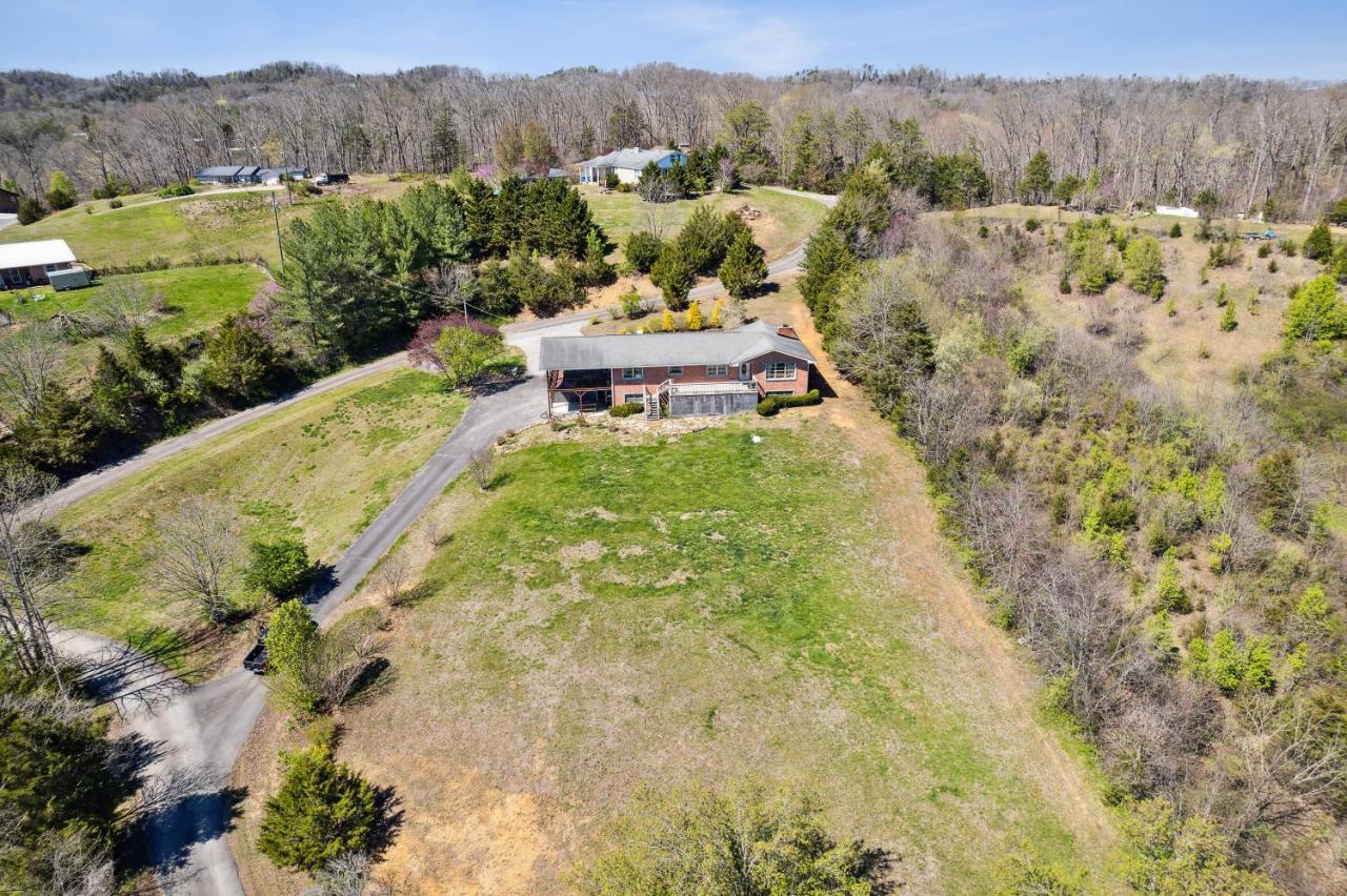 Mid-Century Vintage Brick Ranch Upstairs Guesthouse Sevierville Luaran gambar
